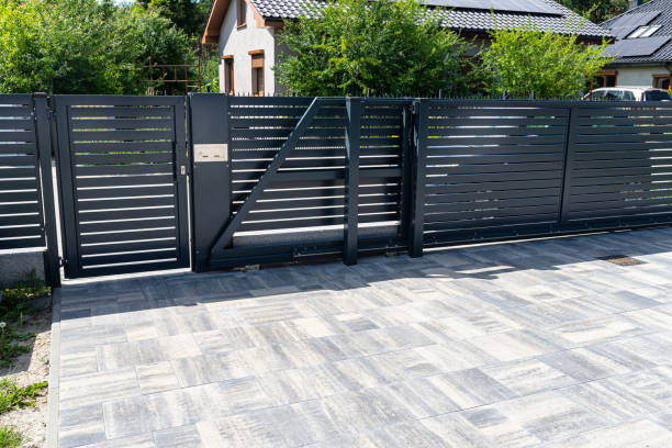 Best Interlocking Driveway Pavers  in Green Meadows, OH